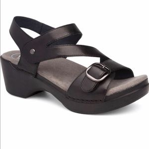 Dansko Shari Leather Sandals Size 39 (8.5)